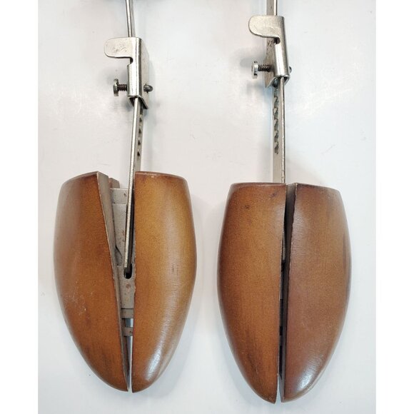Adjustable Wooden Shoe Stretchers 2-1/2 Metal Hardware 8.5-10-5" - Picture 14 of 16